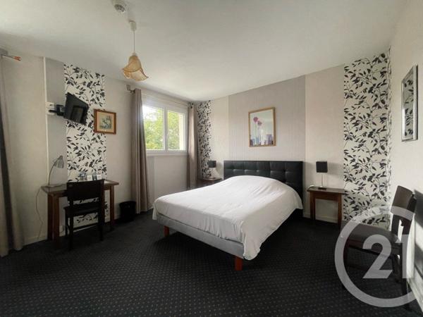 Immeuble à vendre  311 m2 COURTENAY - 45