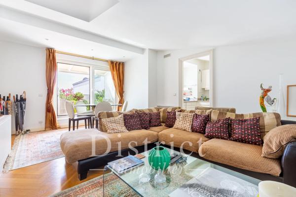 # Appartement – 55m² – Paris 8ème