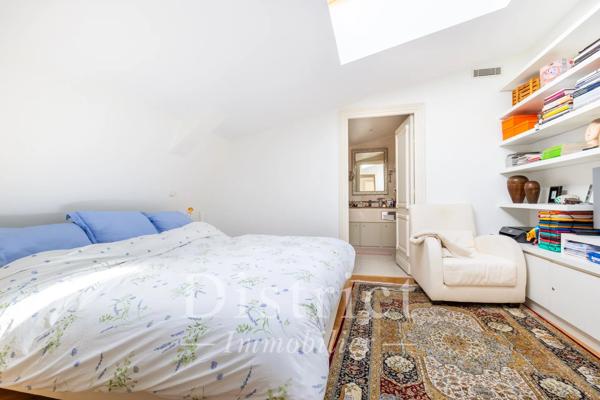 # Appartement – 55m² – Paris 8ème