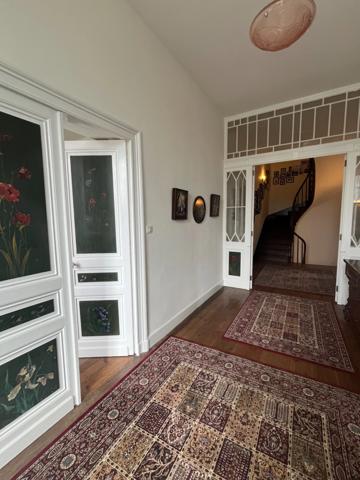 PLAISANCE DU GERS (32), ELEGANTE et HISTORIQUE MAISON BOURGEOISE, dépendances, garage, 3200m² clos et paysagé.