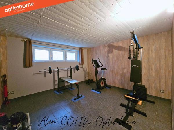 Maison individuelle rénovée • 196 m² habitables • 8 pièces • Parcelle 6,62 ares • DPE B