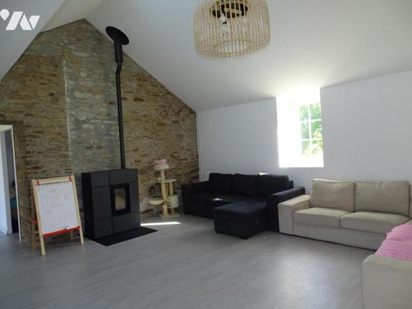 Maison en pierres rénovée