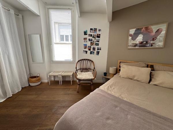 Marseille (13007) VENTE DUPLEX TYPE 4 PENSÉ COMME UNE MAISON 110 M2 (81,59 M2 CARREZ) JARDIN TERRASSE BASSIN 13007 MARSEILLE