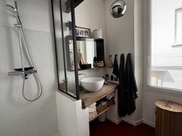 Marseille (13007) VENTE DUPLEX TYPE 4 PENSÉ COMME UNE MAISON 110 M2 (81,59 M2 CARREZ) JARDIN TERRASSE BASSIN 13007 MARSEILLE