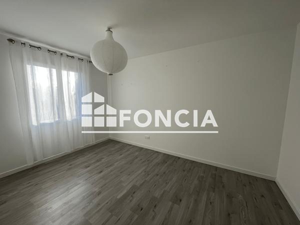 Location Maison 4 pièces 110.04 m² - 18 RUE DES TANNERIES Aubigne Racan 72800