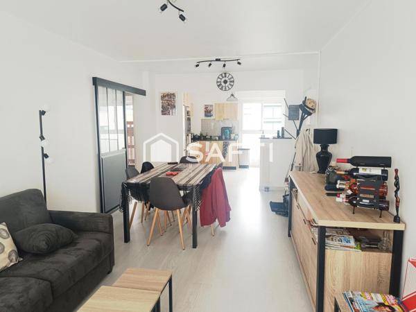 ST jean de Luz quartier Urdazuri T3 totalement rénové avec ascenseur et balcon