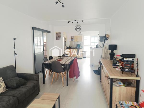 ST jean de Luz quartier Urdazuri T3 totalement rénové avec ascenseur et balcon