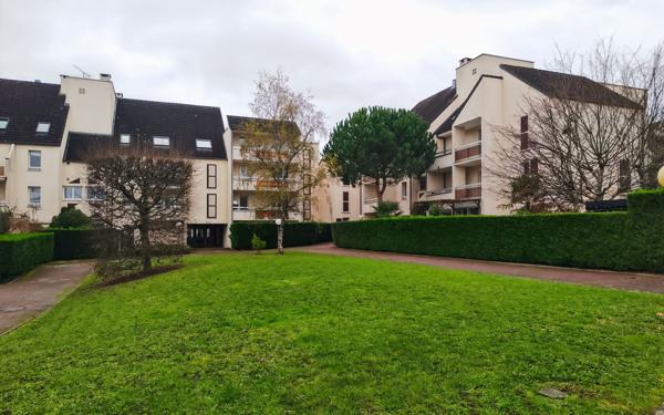 Appartement à vendre    2 pièces • 50 m2 Olivet