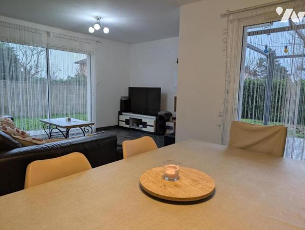 Maison de plain pied / 4 Chambres / Garage / Terrain 509m²