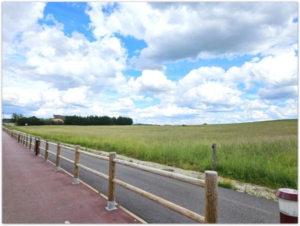 Dpt Vosges (88), à vendre LERRAIN terrain de 1897mé dont 858m² constructible.