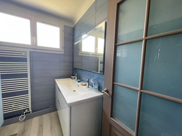 Maison Saint Sebastien Sur Loire 6 pièce(s) 106 m2