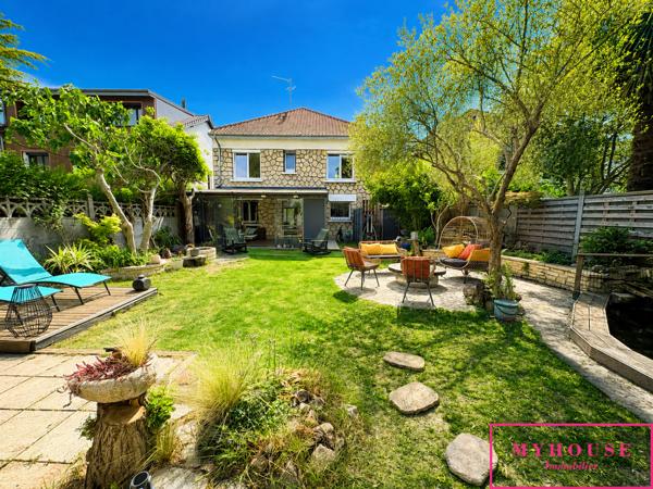 Maison
                                                                                                                                                                                                                                                                                                                        5 pièce(s)                                                                                                                                                                                                          4 chambre(s)                                                                                                                                                                                                          162.9  m²
