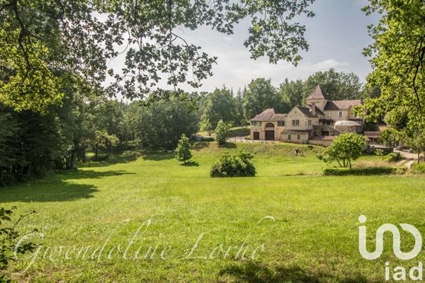 Maison à vendre 11 pièces 629 m² Puy-l'Évêque