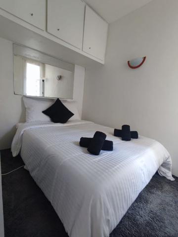 Appartement Clichy 2 pièce(s) 40.68 m2