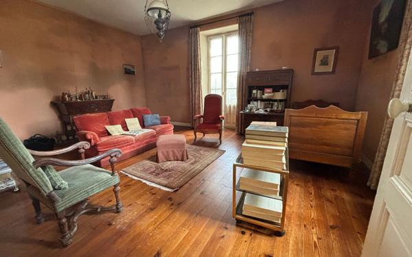 Maison à vendre    6 pièces •  Bizanos