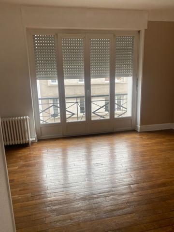 Appartement Charmes 3 pièces 85 m2