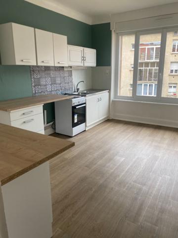 Appartement Charmes 3 pièces 85 m2