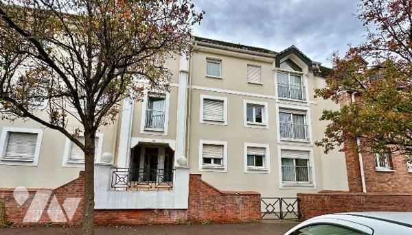 A VENDRE Appartement T2, à ROUEN (76100) en RDC surélevé, d'une surface habitable de 46 m². Com...