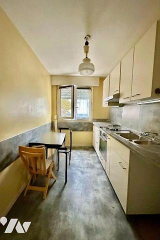 A VENDRE Appartement T2, à ROUEN (76100) en RDC surélevé, d'une surface habitable de 46 m². Com...