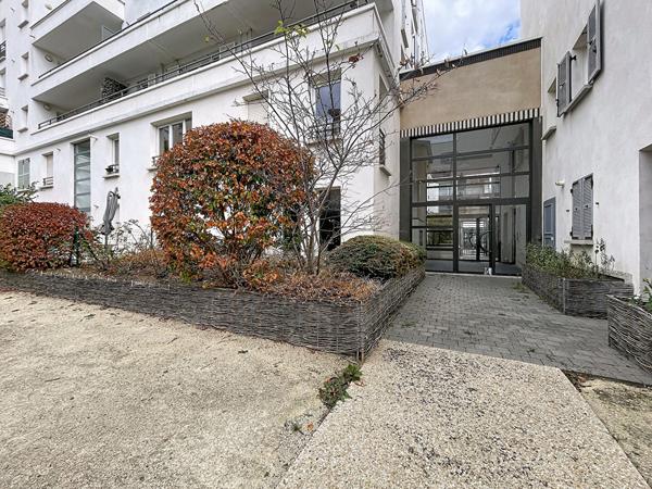 Appartement T1 bis + parking à vendre ANGERS - proche CHU / ESEO