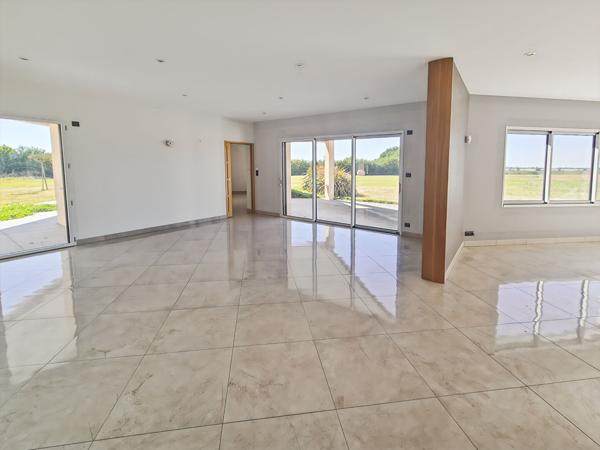 Maison 169 m2 habitables sur terrain de 5900 m²