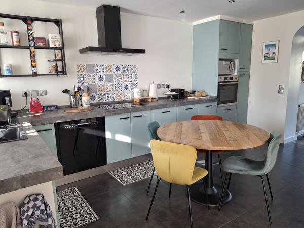 A DOURDAN, DANS UN QUARTIER RECHERCHE !!!