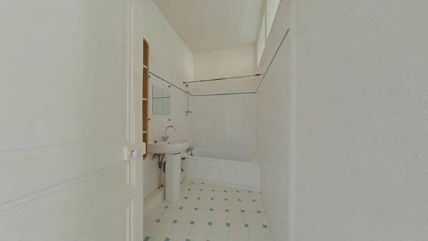 Appartement 3 pièces                                        - 42000 Saint-Étienne Réf : 12735