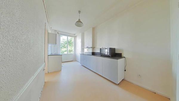 Appartement 3 pièces                                        - 42000 Saint-Étienne Réf : 12735