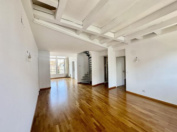 DUPLEX DE CHARME 118 m2 - 6P - RUE DU NOUVEAU BASSIN -MULHOUSE