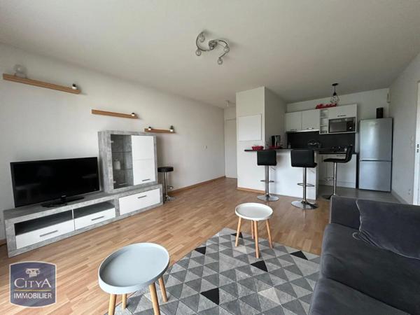 Appartement à louer 2 pièces 43.98m²