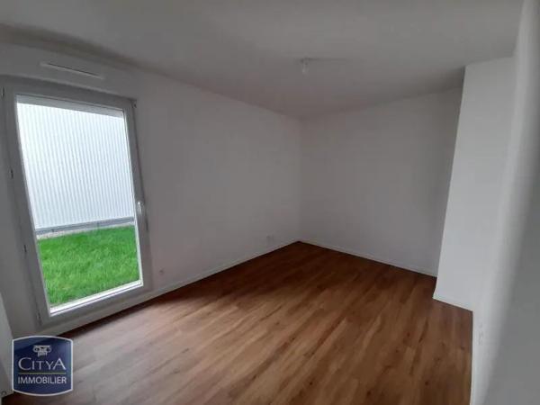 Appartement à louer 3 pièces 58.25m² Tours (37100)