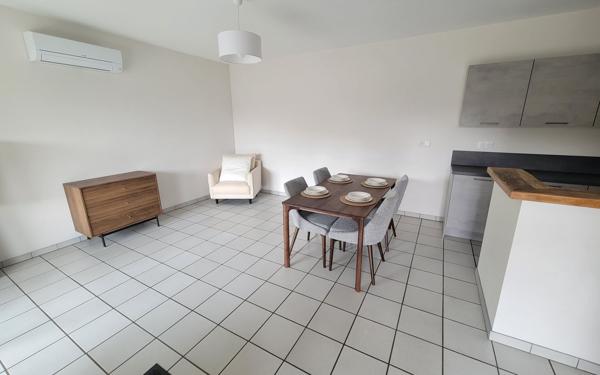 Appartement à louer    3 pièces •  Pessac