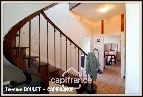 Maison à vendre 7 pièces Champigny-En-Rochereau (86)