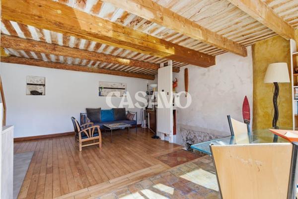 Vente Appartement 2 pièces de 51m² - 13840 Rognes