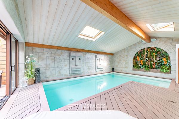 Maison de village avec piscine intérieure au cœur de Pérols