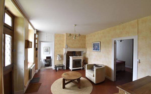 Maison à vendre    6 pièces • 154 m2 Ciez