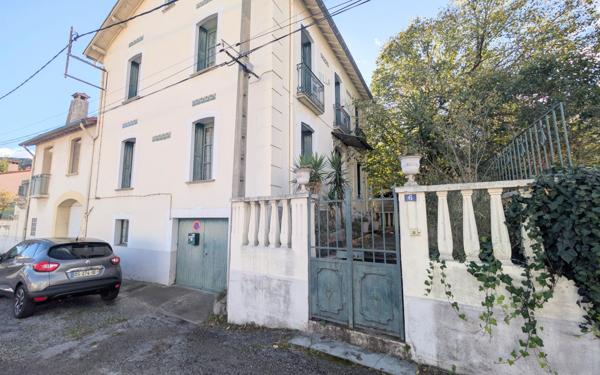 Maison à vendre    4 pièces •  Amélie-les-Bains-Palalda