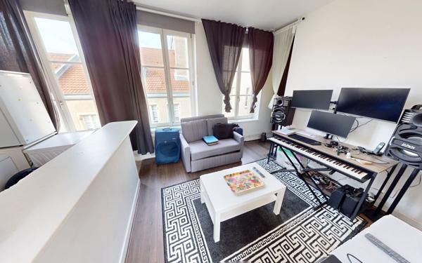 Appartement à vendre    1 pièce • 29,30 m2 Metz