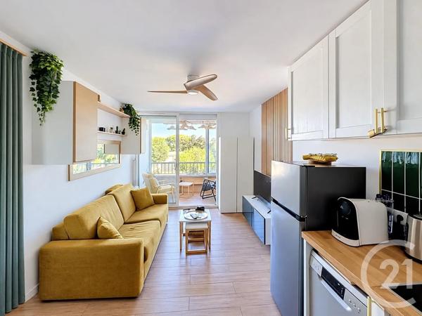 Appartement Studio à vendre  1 pièce - 23,70 m 2   MAUGUIO CARNON  - 34