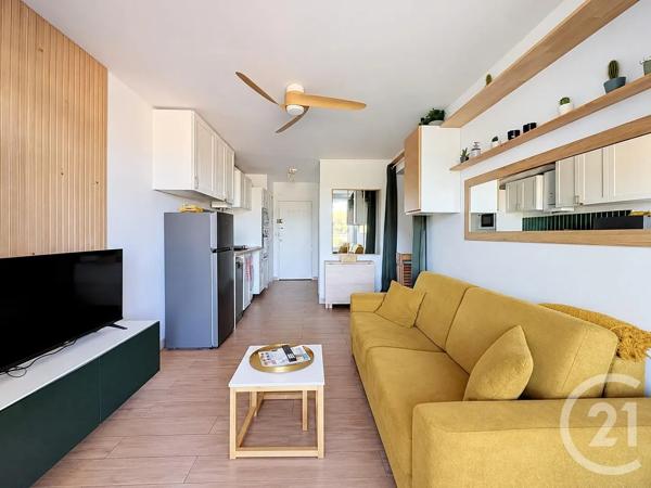 Appartement Studio à vendre  1 pièce - 23,70 m 2   MAUGUIO CARNON  - 34