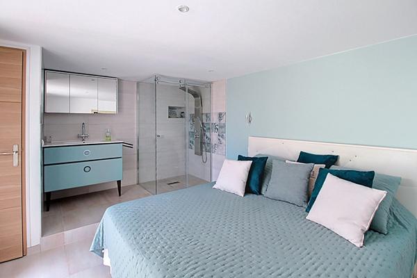 A VENDRE Maison LA MOTTE 185 m² avec PISCINE et VUE