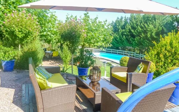 Maison à vendre    7 pièces •  Urcuit