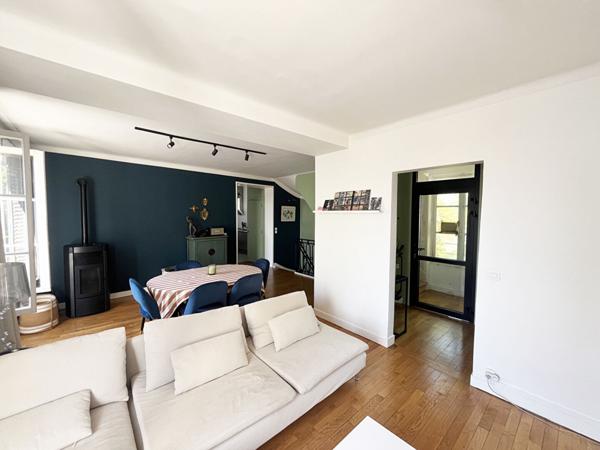 DOURDAN - Centre-ville !