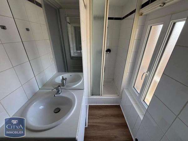 Appartement à louer 1 pièce 18.55m² Saumur (49400)