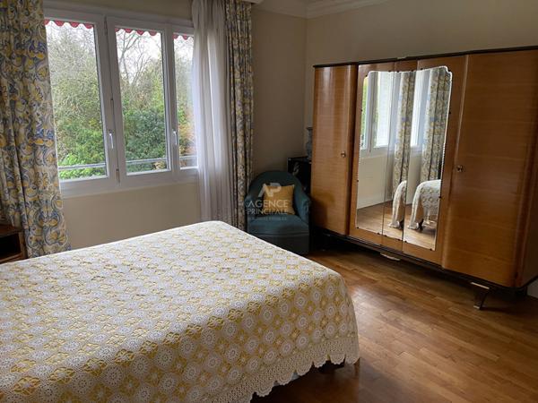 Maison LE MESNIL LE ROI - 5 pièce(s) - 3 chambres €750 000 ** - Référence 13362