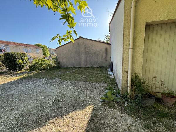 Maison
                                                                                                                                                                                                                                                                                                                        4 pièce(s)                                                                                                                                                                                                          3 chambre(s)                                                                                                                                                                                                          81.96  m²