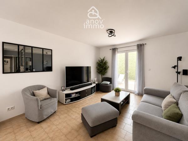 Maison
                                                                                                                                                                                                                                                                                                                        6 pièce(s)                                                                                                                                                                                                          5 chambre(s)                                                                                                                                                                                                          132  m²