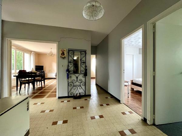 Maison T4 de 90m² sur terrain de 5000m² à rénover