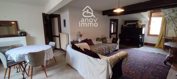 Appartement
                                                                                                                                                                                                                                                                                                                        5 pièce(s)                                                                                                                                                                                                          4 chambre(s)                                                                                                                                                                                                          120  m²