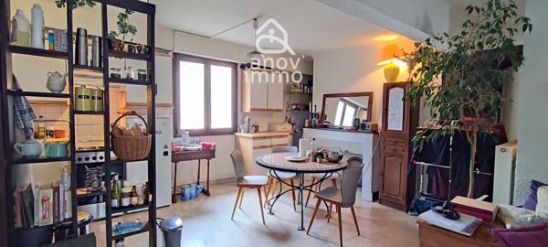 Appartement
                                                                                                                                                                                                                                                                                                                        5 pièce(s)                                                                                                                                                                                                          4 chambre(s)                                                                                                                                                                                                          120  m²